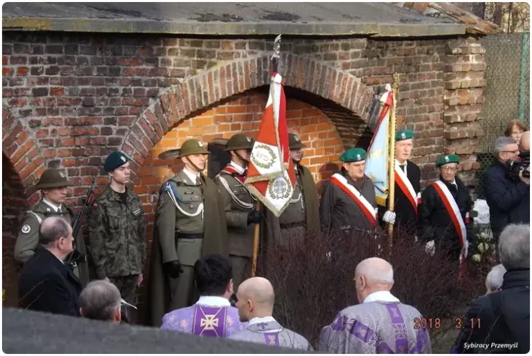 2018_74. rocznica mordu w Hucie Pieniackiej (5)